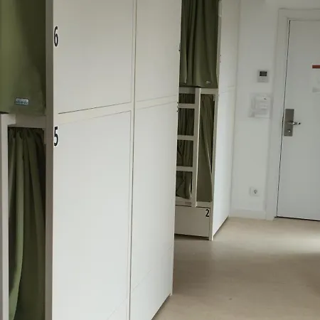 Cal Maco I Centre De Visitants Hostal *